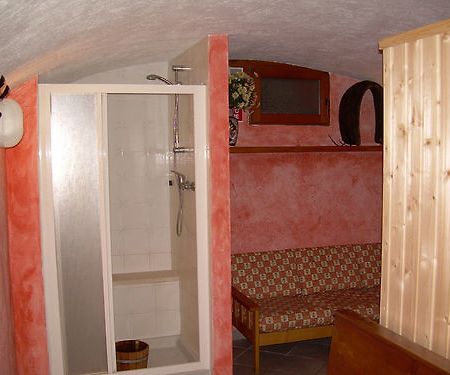 Hotel Ristorante Paramont Baulen Buitenkant foto
