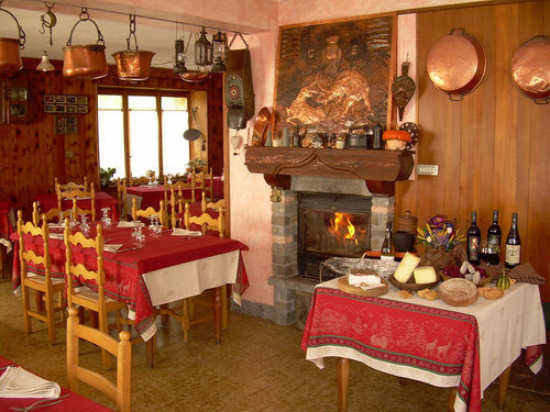 Hotel Ristorante Paramont Baulen Buitenkant foto